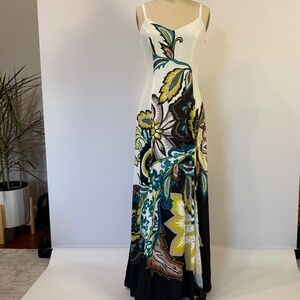 White House Black Market Floral Maxi Dress Size 0 NWT